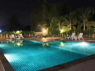 Pool thumbnail 5