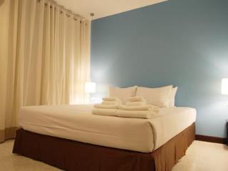 Room thumbnail 5