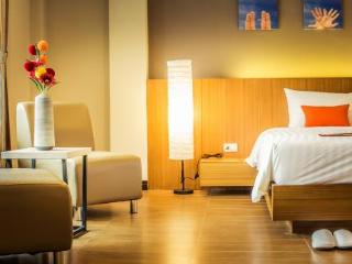 Room thumbnail 12