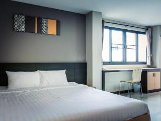 Room thumbnail 25