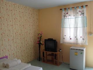 General view thumbnail 8
