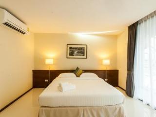 Room thumbnail 12