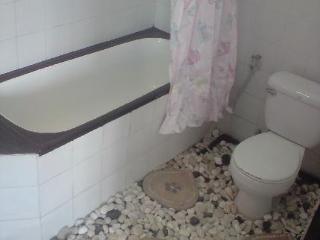 Room thumbnail 6