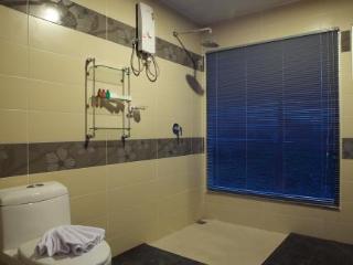 Room thumbnail 11