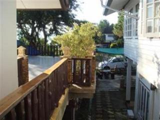 General view thumbnail 8