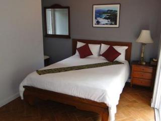 Room thumbnail 1