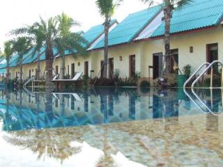 Room thumbnail 1