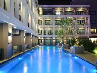 Pool thumbnail 1