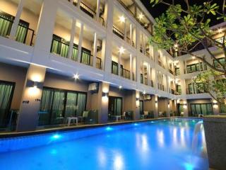 Pool thumbnail 2