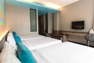 Room thumbnail 18