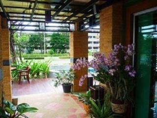 General view thumbnail 2