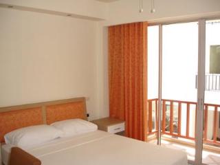Room thumbnail 2