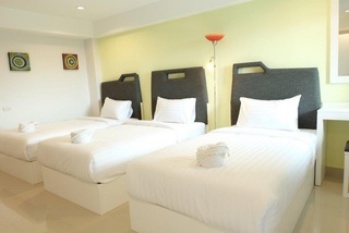 Room thumbnail 15