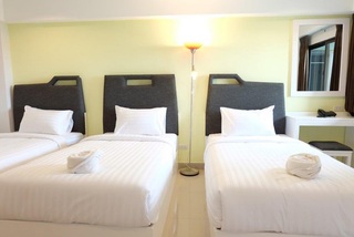 Room thumbnail 18