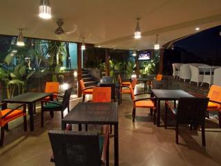 Restaurant thumbnail 32