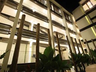 General view thumbnail 1