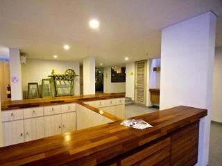 General view thumbnail 12