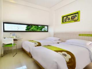 Room thumbnail 33