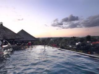 General view thumbnail 8