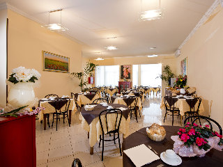 Restaurant
 di Silvie Rose