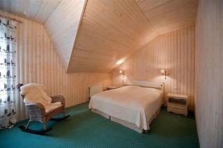 Room thumbnail 68