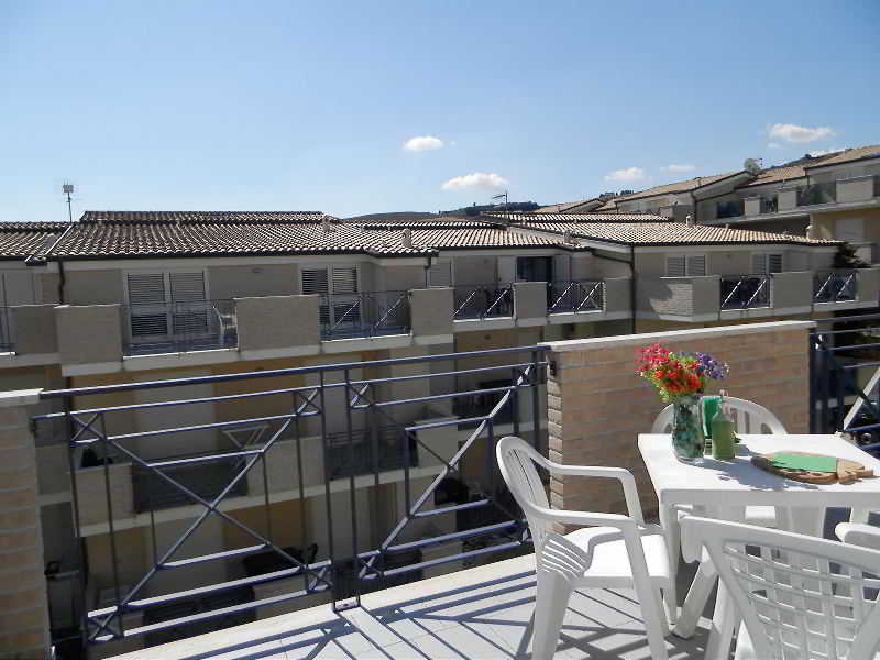 Terrace
 di Green Bay Village