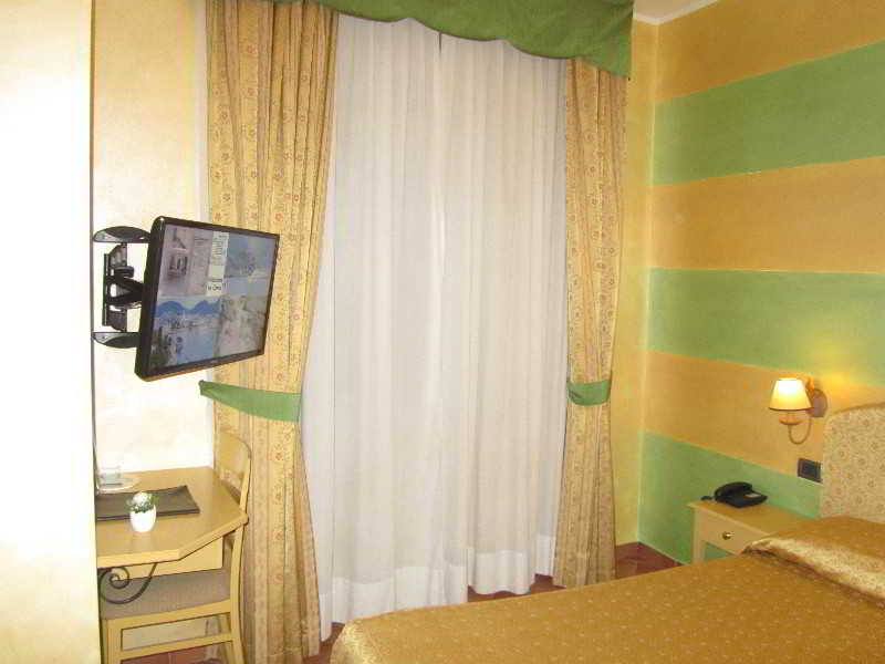 Room
 di Borgovico