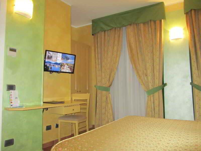 Room
 di Borgovico