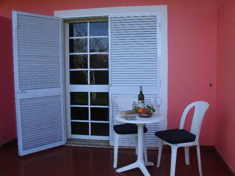 Room
 di Inn & Art Casa de Chá dos Prazeres