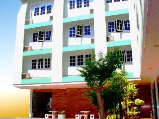 General view thumbnail 2