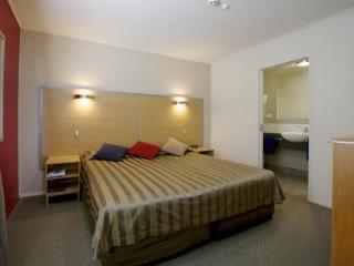 General view thumbnail 2