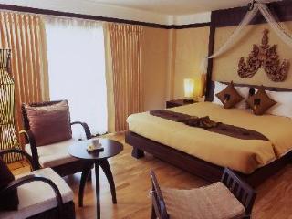 General view thumbnail 1