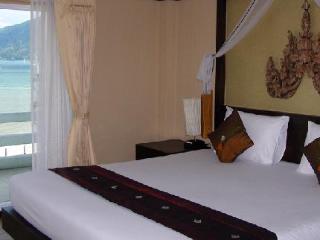 General view thumbnail 3