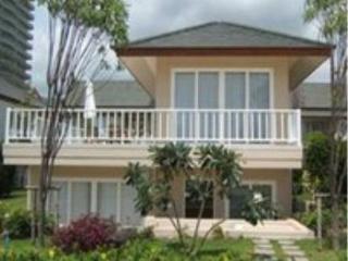General view thumbnail 1
