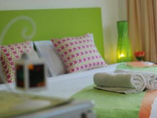 General view thumbnail 8