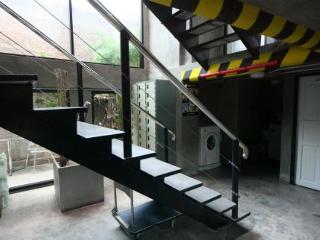 General view thumbnail 4