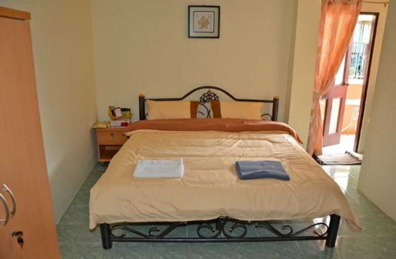 Room thumbnail 21