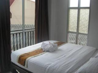 General view thumbnail 8