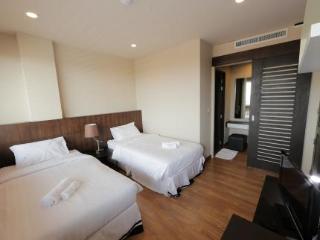 General view thumbnail 9