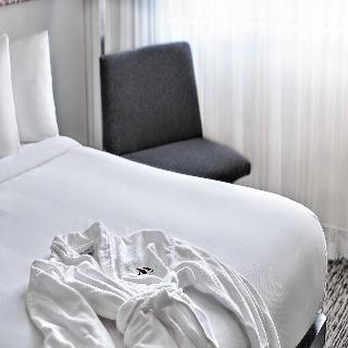 Room Room