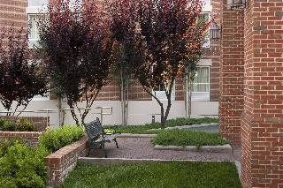 Courtyard Charlottesville- University Medical Cent