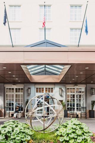 Renaissance Charleston Historic District Hotel