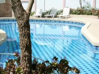 General view thumbnail 1