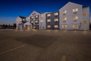 Spark by Hilton Moline Quad Cities