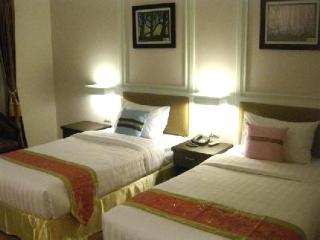 General view thumbnail 2