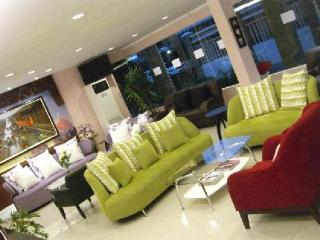 General view thumbnail 6