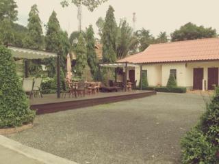 General view thumbnail 9