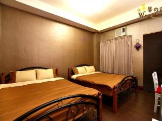 General view
 di Warm House I