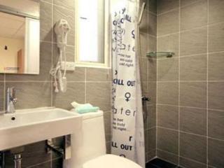 General view
 di Eiffel Tower Hostel