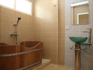 General view thumbnail 2